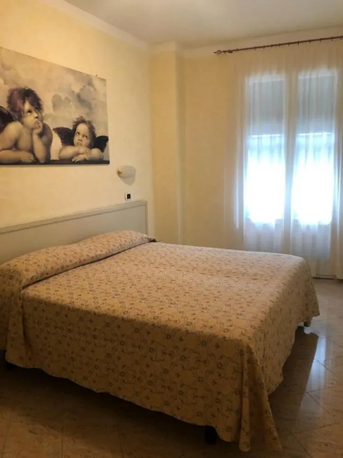 Hotel Feluca Bonassola 3*,