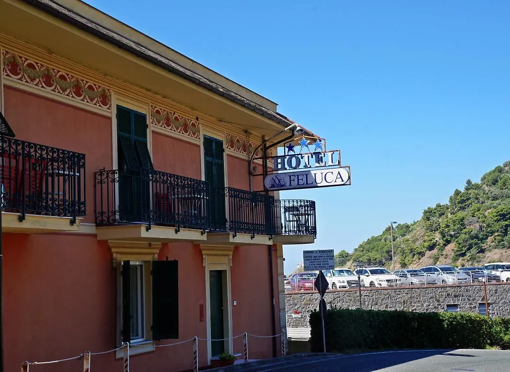 Hotel Feluca Bonassola 3*,  Italy
